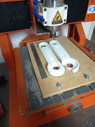 Fresadora CNC Robusta