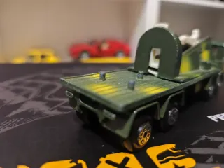 Camión Pegaso Mira Militar Plataforma