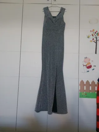 Vestido fiesta plateado talla S