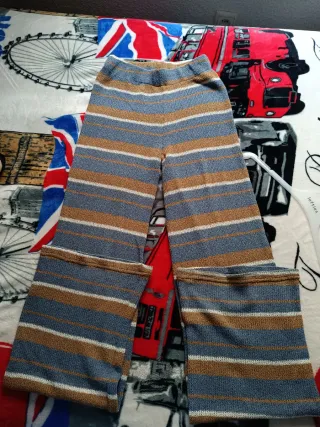 Pantalones Pull&Bear rayas azules y marrones