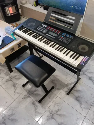 Teclado RockJam RJ761 con soporte