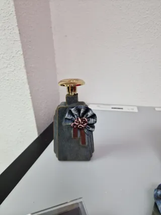 Juego tocador azul metal y piedra