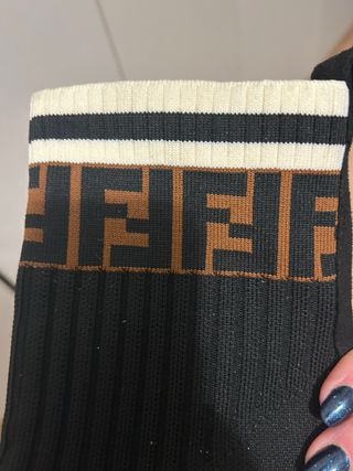 Stivaletti elasticizzati tacco alto