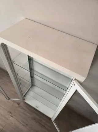 Vitrina vintage cristal y metal