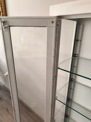 Vitrina vintage cristal y metal