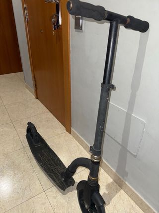 Patinete plegable negro