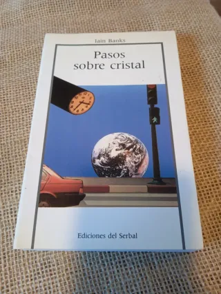 Pasos sobre cristal