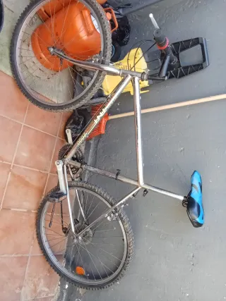 Bicicleta de montaña 26 cromada