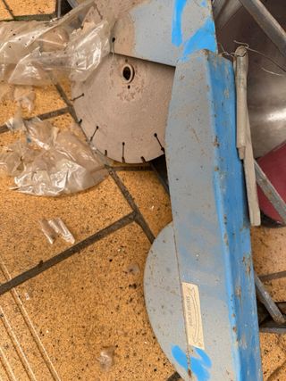 Sierra de mesa con disco