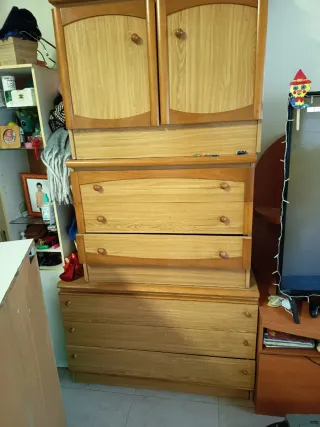 Mueble de madera