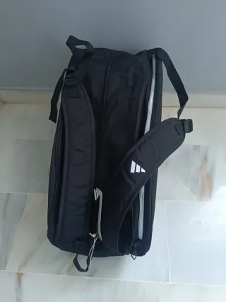 Macuto pequeño pádel Adidas PT Negra