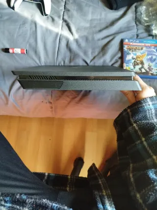 PS4 Pro 1TB Negra  Perfecto estado