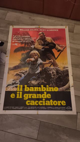 Il bambino e il grande cacciatore . The Earthling