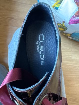 Zapato charol invierno burdeos