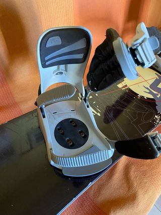 Tabla Snowboard Atomic 156cm + Fijaciones