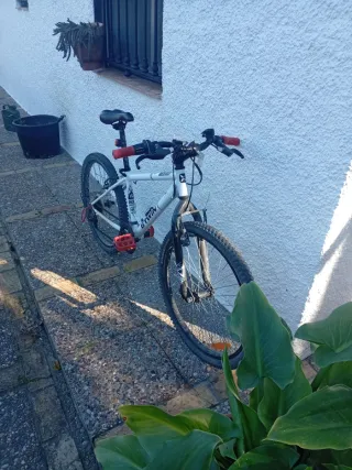 Bicicleta de Montaña BTWIN Blanca