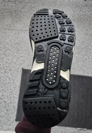 Adidas ZX22 Boost Negras Talla 43 1/3