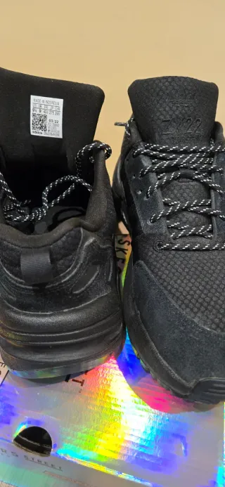 Adidas ZX22 Boost Negras Talla 43 1/3