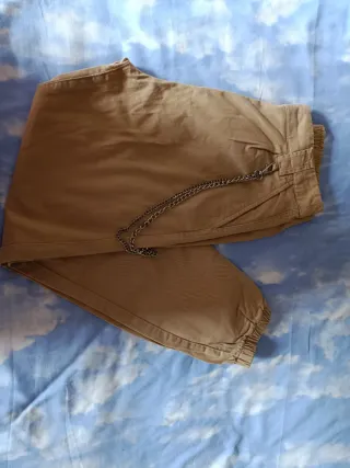 Pantalón beige chica talla S/36