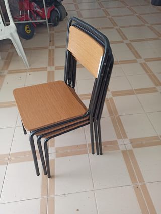 Sillas apilables madera y metal