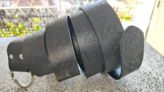 Lote disfraz Vikingo: Cinturón y Pulsera