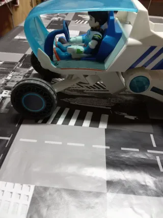 Coche teledirigido con mando