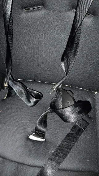 Silla de coche Babyauto negra. De 0 a 18kg.