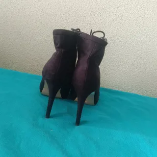 Botines Deichmann Talla 38 Negro Dorado