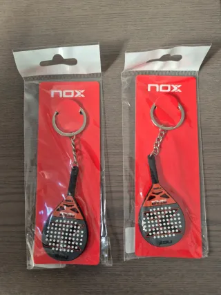 Llavero pala pádel NOX