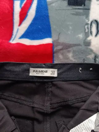 Pantalones campana Pull&Bear negros