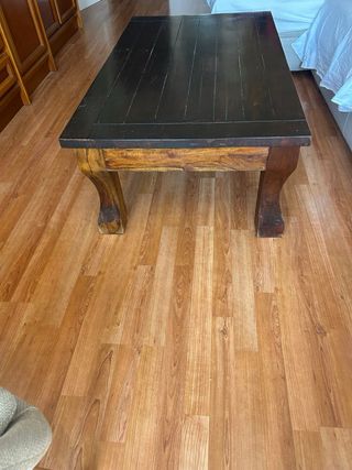 Mesa de centro madera oscura