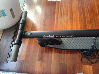 Patinete Eléctrico Segway ES1 Kickscooter