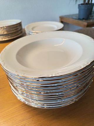 Vajilla Pontesa Porcelana Borde Dorado