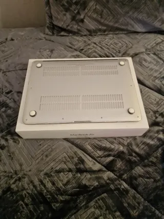 MacBook Air 13 2017 128GB Plata