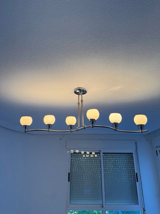 Lámparas salón y dormitorio plata y blanco