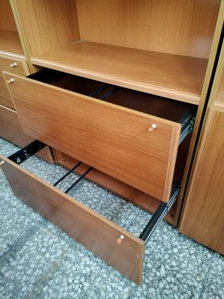ESTANTERÍA CON CAJONES DE ARCHIVADOR