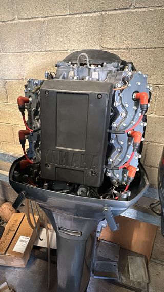 Yamaha 250 V6 2T Fueraborda