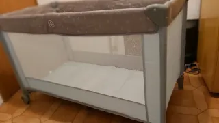 Parque infantil y correpasillos