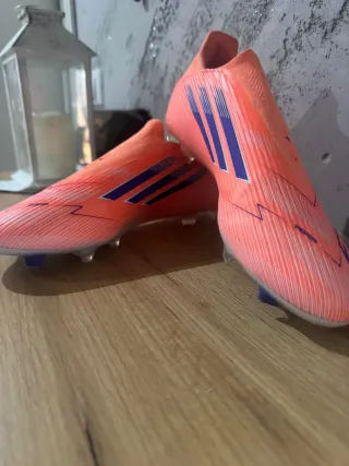 Scarpe da calcio Adidas F50 usate una volta