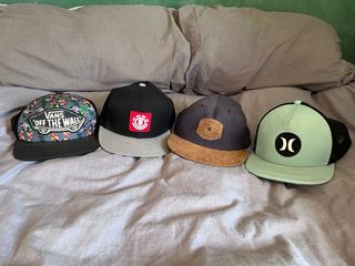 Lote 4 Gorras Vans, DC, Element, Hurley