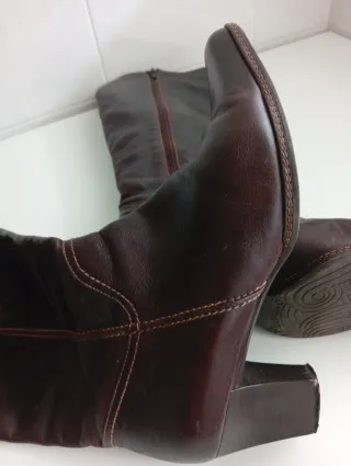 Botas de piel marrones Wonders