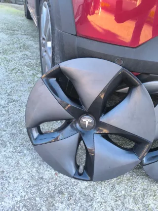 Tapacubos Tesla Model 3 (4 unidades)