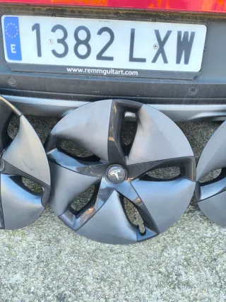 Tapacubos Tesla Model 3 (4 unidades)