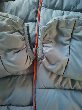 Anorak azul para adolescente. Talla 15- 16. 172 cm