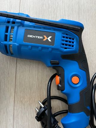 Taladro Dexter 900W + Set Brocas