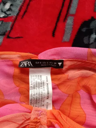 Corpiño Bershka Naranja y Rosa