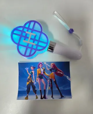 Varita Fan Huntrix con luz