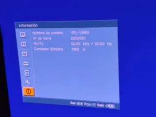 Vendo o cambio Proyector Sony Vpl-vw60.