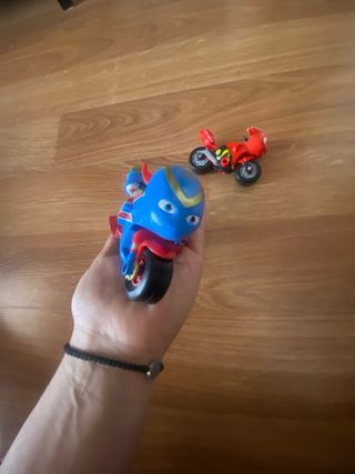 2 Motos de Juguete