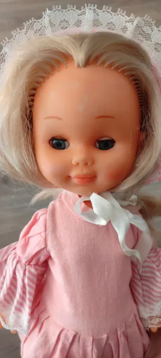 Muñeca vintage b b